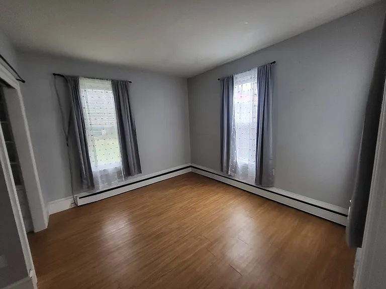 6 S Washington St #1 — Photo 5