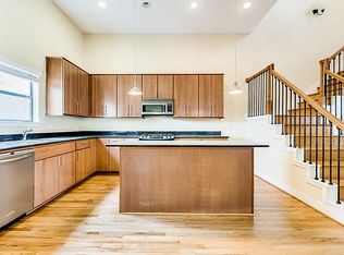 5841 Darling St #B, Houston, TX 77007