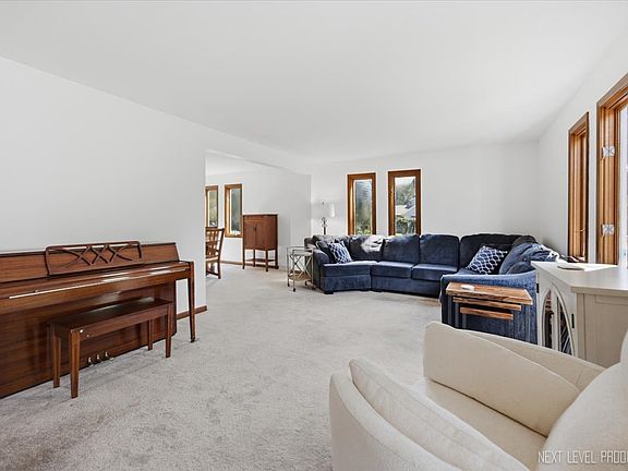 5th image of 2308 Flambeau Dr