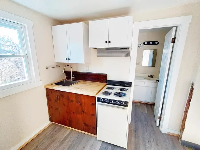 4317 Buckeystown Pike #R — Photo 10