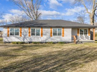 13212 Mine 18 Rd, Fort Smith, AR 72916