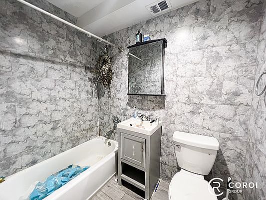 2nd image of 181 Greenpoint Ave APT 1F