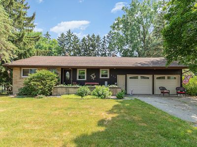 915 Falkirk Rd, Alma, MI, 48801