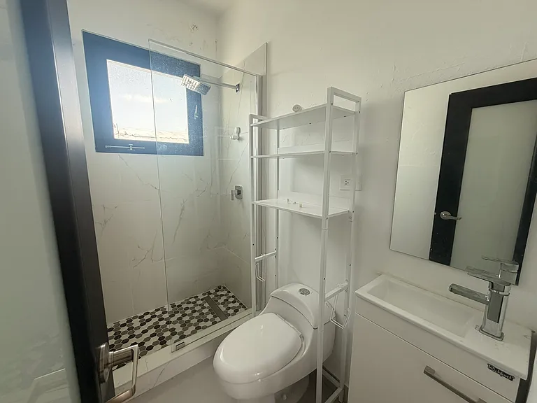 1717 Calle Colon #2 — Photo 8