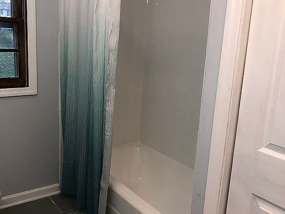 2nd image of 429 Carter Ave