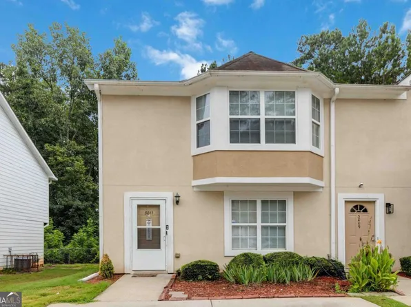 3011 Fields Dr, Lithonia, GA 30038