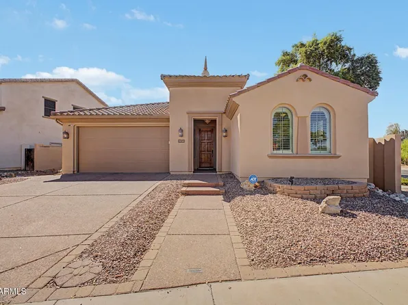 295 W LANTANA Place, Chandler, AZ 85248