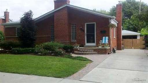 1st image of 24900 Star Valley Dr