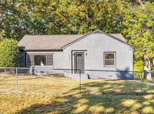 401 Shady Ln, High Point, NC 27262