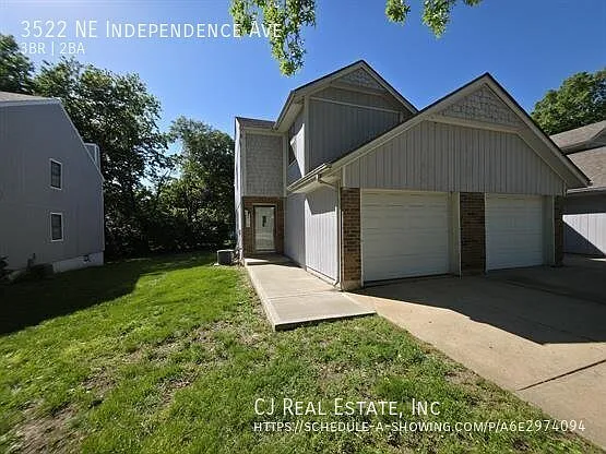 3 bed, 1.5 bath, $1,395 — Photo 1