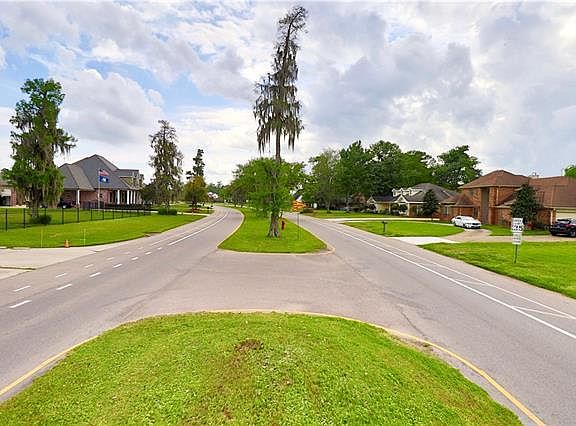 4th image of 2371 Ormond Blvd