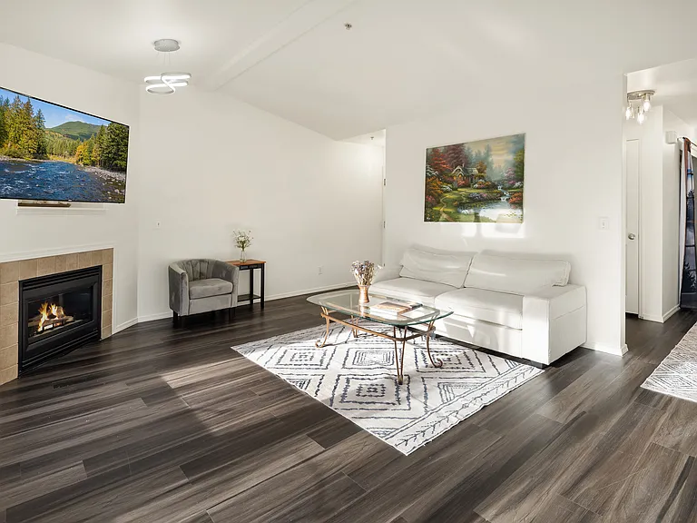 710 240th Way SE #J302 — Photo 2