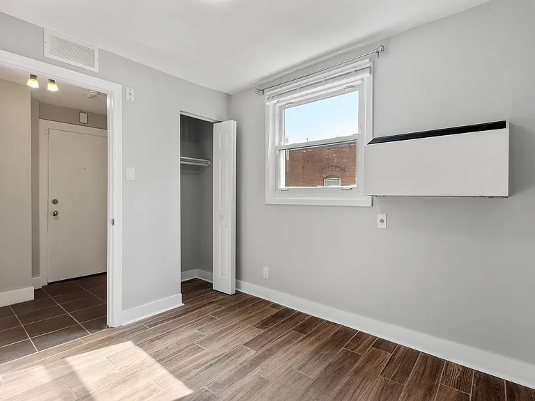 467 Slater St — Photo 59