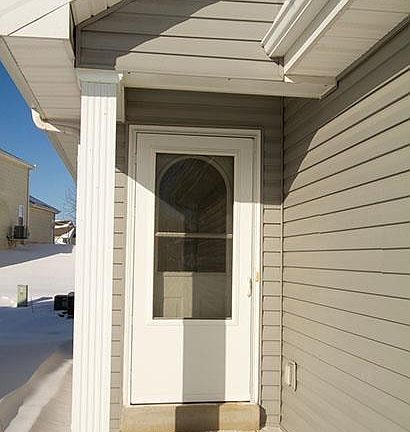 2nd image of 145 Autumn Oaks Dr