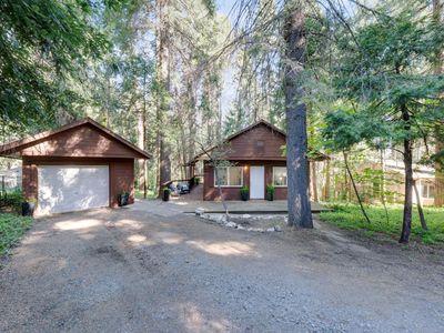 2826 Loyal Ln, Pollock Pines, CA, 95726