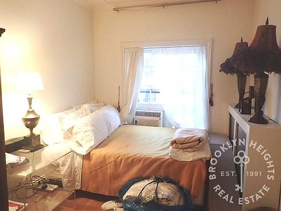 4th image of 3 Montague Ter APT 5F