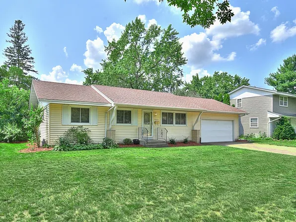 5001 78th Ln N, Brooklyn Park, MN 55443