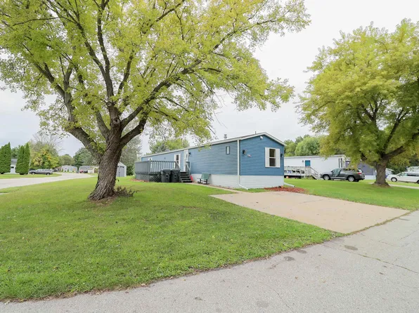 5101 Whippoorwill Ln, La Crosse, WI 54601