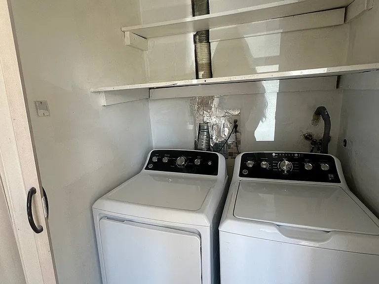 6 Whitman Ct — Photo 20