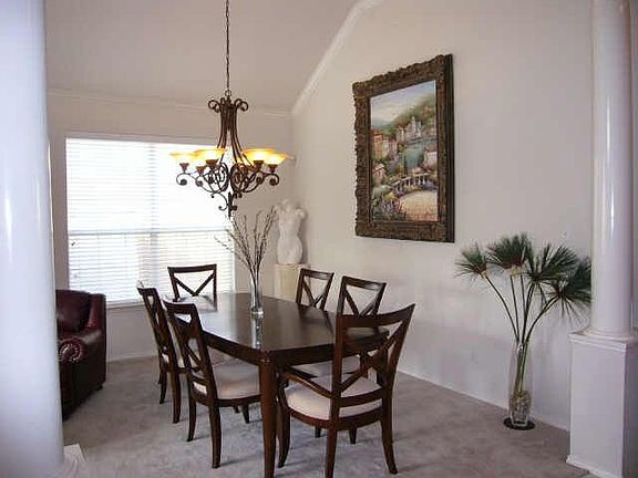 4th image of 605 Snead Dr