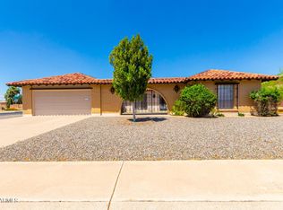 11072 W White Mountain Rd, Sun City, AZ 85351