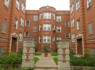 2304 W Granville Ave APT 2, Chicago, IL 60659