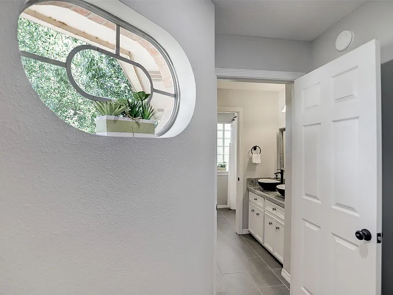 112 Harbour Town Dr — Photo 27