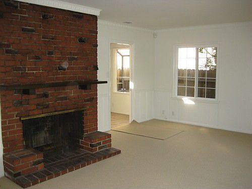 2nd image of 4636 Camellia Ave