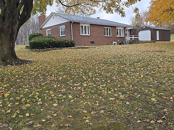 5th image of 854 N Washington Rd