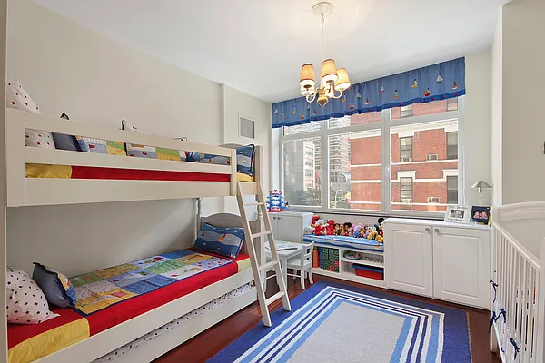 Sold by Corcoran | media 7