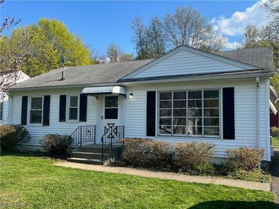 2592 Fackler Ave, Elyria, OH, 44035