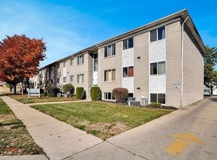 1260 W Nine Mile Rd APT 11, Ferndale, MI 48220