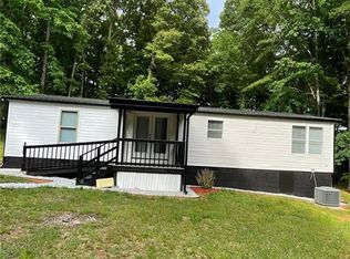 906 Jefferson River Rd, Jefferson, GA 30549