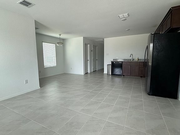 3rd image of 115 Herman Ln