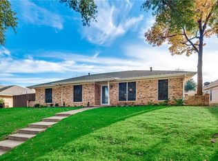 1426 Cheyenne Rd, Lewisville, TX 75077