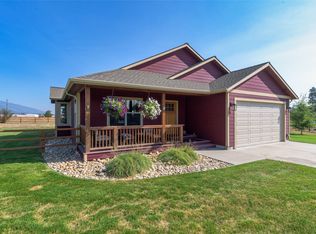 22 Canyon Breeze Ct, Stevensville, MT 59870