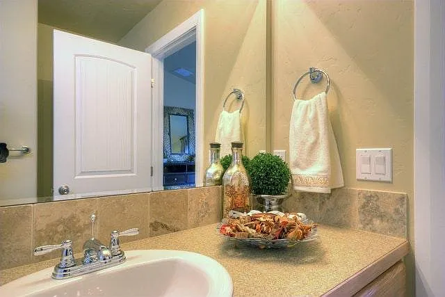 5058 W Brunmier Dr — Photo 9