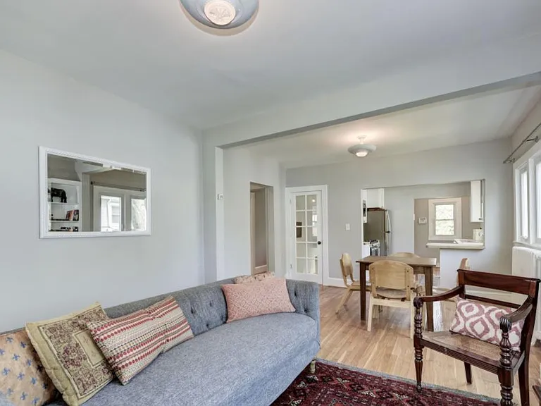 1415 Girard St NE — Photo 5