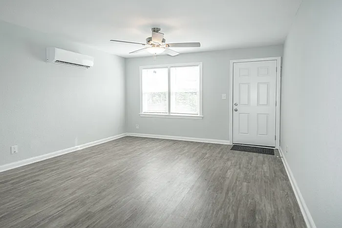 1208 W Ocean View Ave #5 — Photo 25