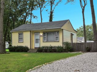 51 Brookhaven Dr, Rocky Point, NY 11778