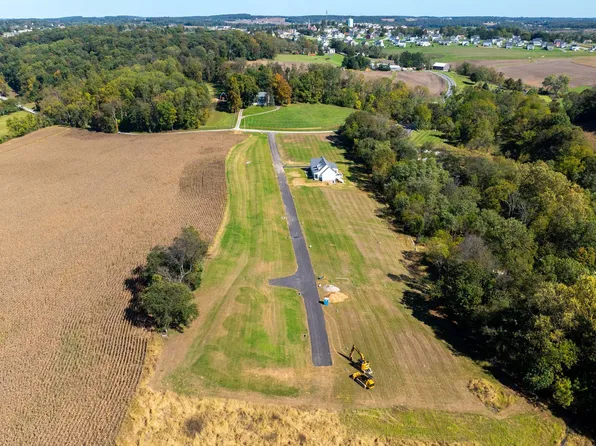 6 Harambe Overlook, Shrewsbury, PA 17361