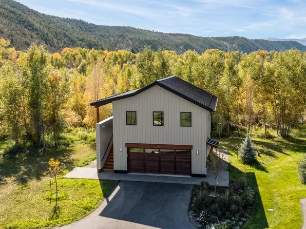 30 Saint Finnbar Farm Rd, Carbondale, CO 81623