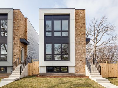 2164 N Mulligan Ave, Chicago, IL, 60639