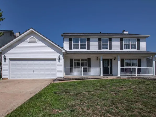 2049 Windmill Summit Dr, Imperial, MO 63052