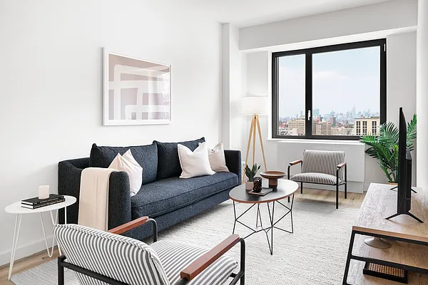 Rented by MNS | media 4