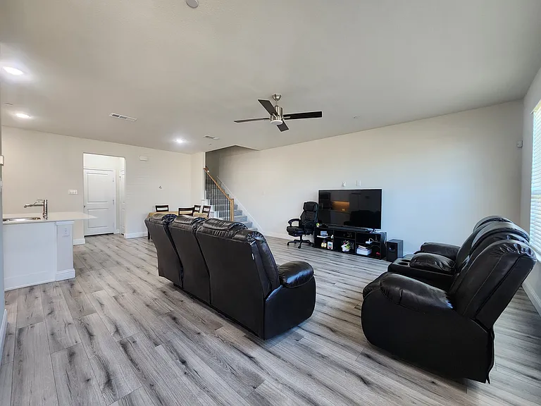 13243 Teton St — Photo 6