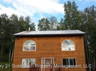 1400 Blackberry Dr, Fairbanks, AK 99712