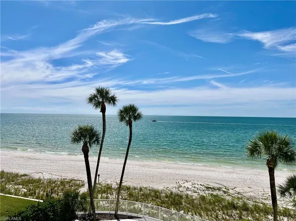 2885 Gulf Shore BLVD N #304, NAPLES, FL 34103
