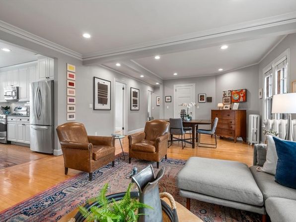 34 Ash St APT 403