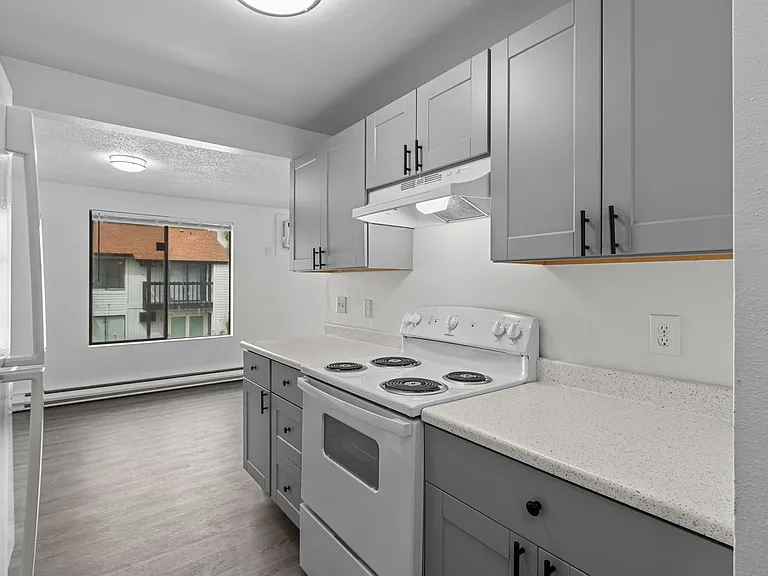 Houk 33 Apartments — Photo 25